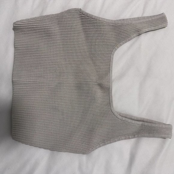 Aritzia Babaton Sculpt Knit Scoopneck Cropped Tank Matte Pearl S - Picture 4 of 7